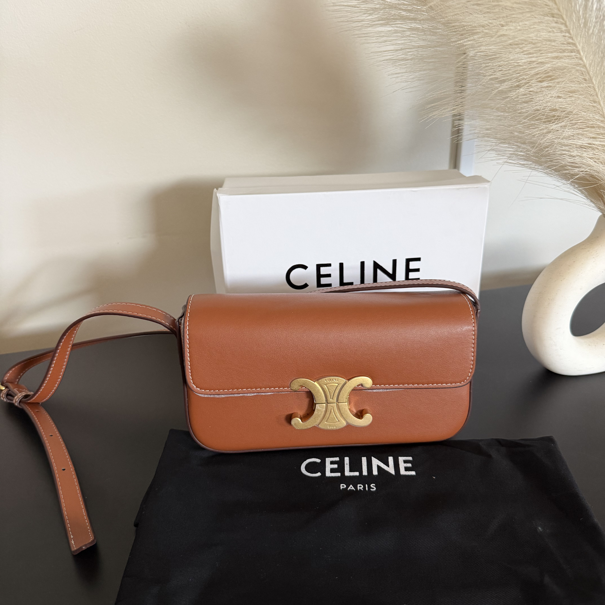 Cartera Celine Triomphe Camel