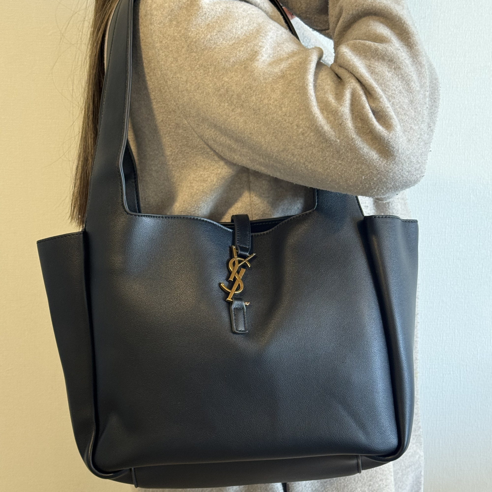 Bolso YSL Negro Minimalista